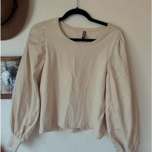 Puff long sleeve blouse